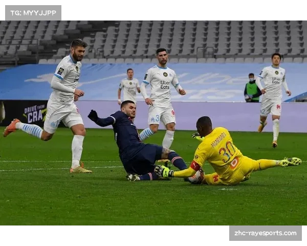 马赛主场6.5万观众创法甲纪录 上座率96.4%助球队保持不败